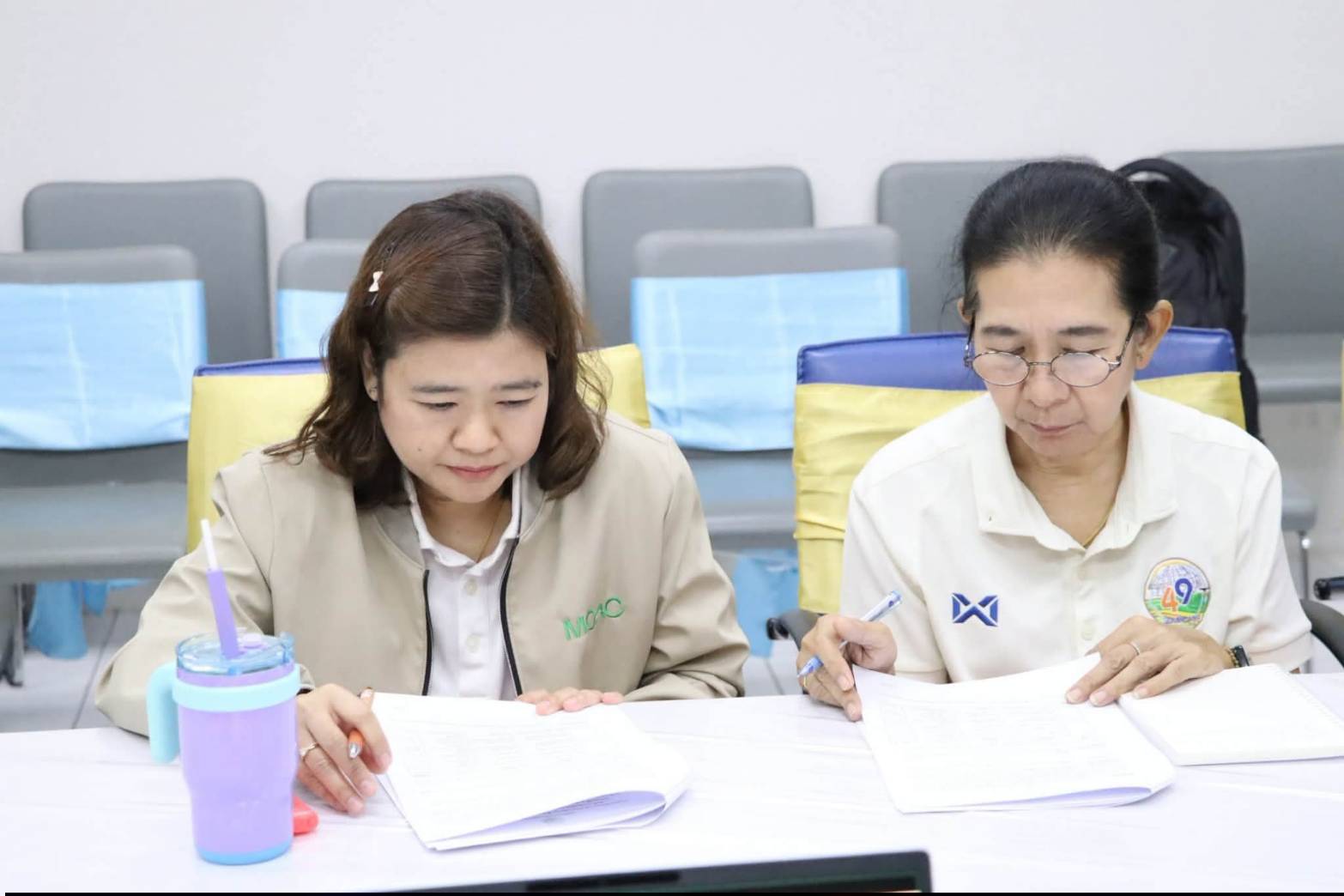 title - รองเลขาธิการสำนักงานการปฏิรูปที่ดินเพื่อเกษตรกรรม (ส.ป.ก.) เป็นประธานในการประชุมหารือแผนการดำเนินการจัดงาน “สืบสานพระราชปณิธาน สร้างงานเกษตรกรรม เลิศล้ำงานหัตถศิลป์ ท่องเที่ยวถิ่นวิถีไทย” ประจำปี พ.ศ. 2569 ครั้งที่ 1/2569 ณ ห้องประชุมรับรอง ศูนย์ส่งเสริมและพัฒนาอาชีพเสริมนอกภาคการเกษตร